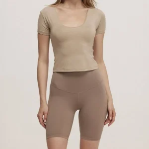 טייץ אקטיב קצר